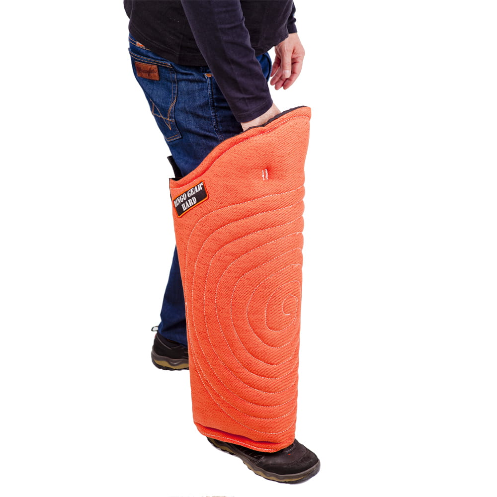 Dingo Gear – manșon lung de picior pentru dresaj din Nylcot, duritate HARD