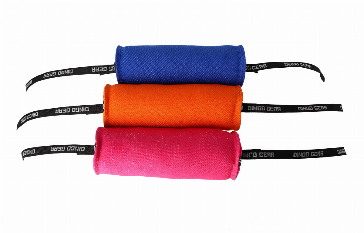 Dingo Gear – Jucărie de antrenament: rolă cu mânere din bandă textilă, 10 × 29 cm