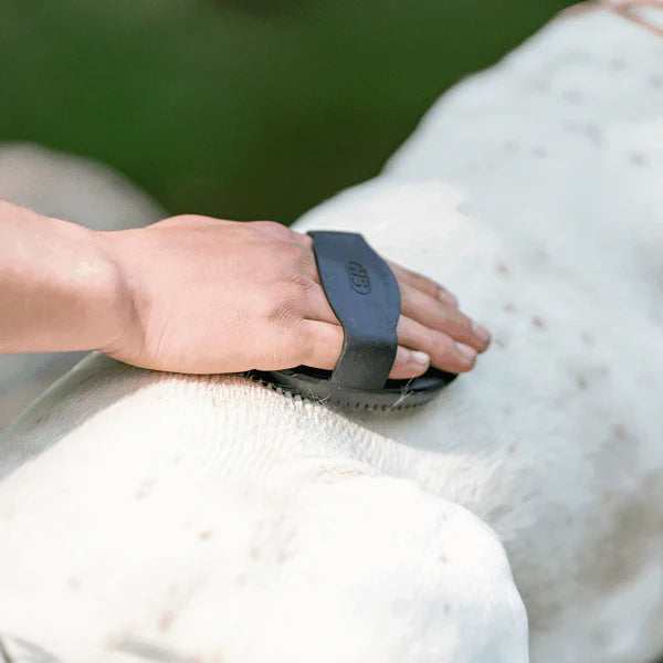 Pieptene curry, oval – cauciuc, negru, 125 x 80 mm