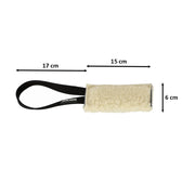 Dingo Gear – Jucărie tug plușată din lână de oaie – delicatețe și siguranță pentru pui
